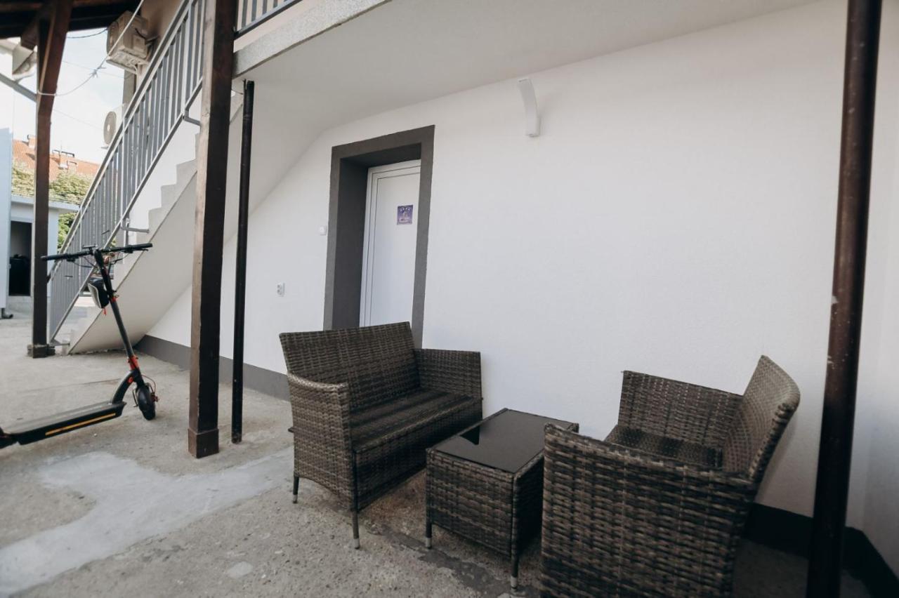 Apartmani Otasevic Кладово Екстериор снимка